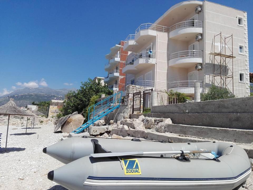 Magic Ionian & Guest house Himare